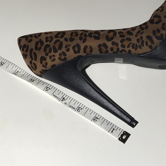 G by Guess Stiletto Platform Leopard Cheetah Heels - Picture 6 of 7